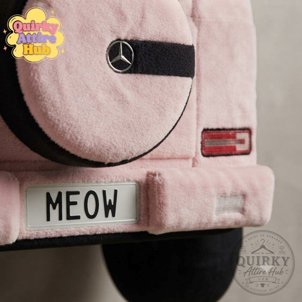 Porsche GT3 Wall Mounted Cat Bed Roost Cruiser Luxury Sports Car Shaped Plush Porsche GT3 Wall Mounted Cat Bed - Luxury Sports Car Plush Roost – image 3 of 16