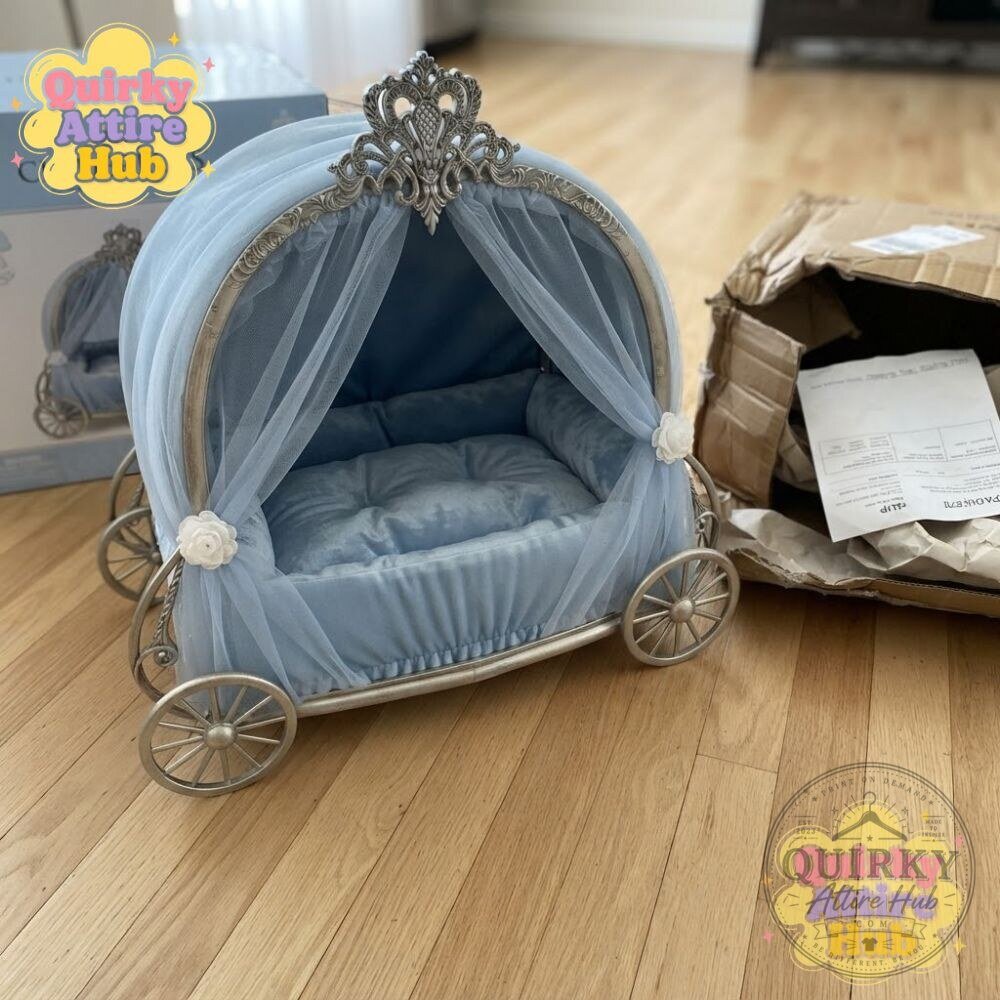 Cinderella Carriage Royal Paws Pet Bed Dog & Cat Bed Royal Paws Cinderella Carriage Pet Bed for Dogs & Cats – image 9 of 13