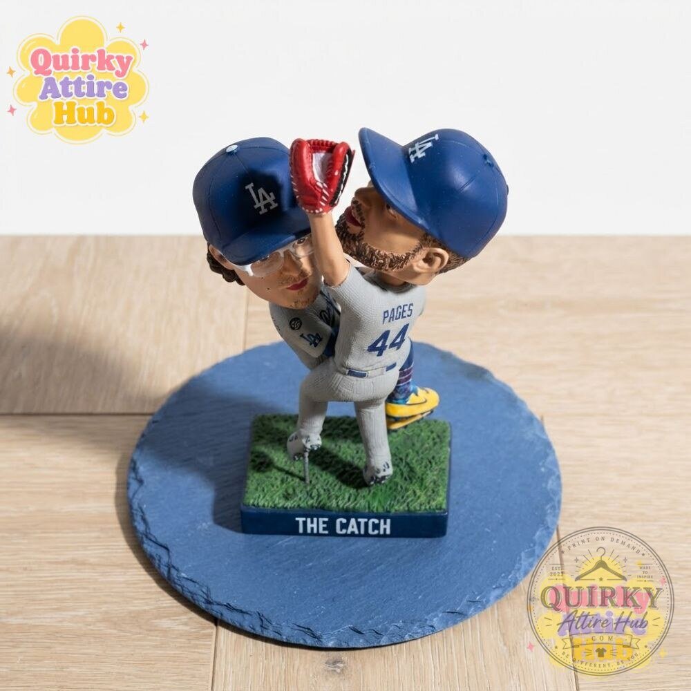 Los Angeles Dodgers The Catch Bobblehead 2026 Andy Pages & Kike Hernandez 18 Los Angeles Dodgers The Catch Bobblehead 2026 Andy Pages & Kike Hernandez