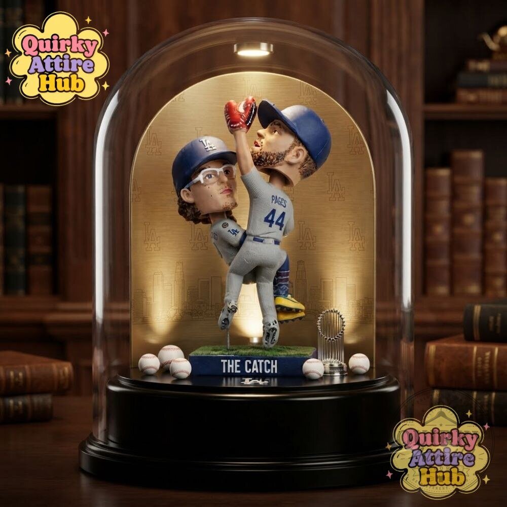 Los Angeles Dodgers The Catch Bobblehead 2026 Andy Pages & Kike Hernandez 22 Los Angeles Dodgers The Catch Bobblehead 2026 Andy Pages & Kike Hernandez