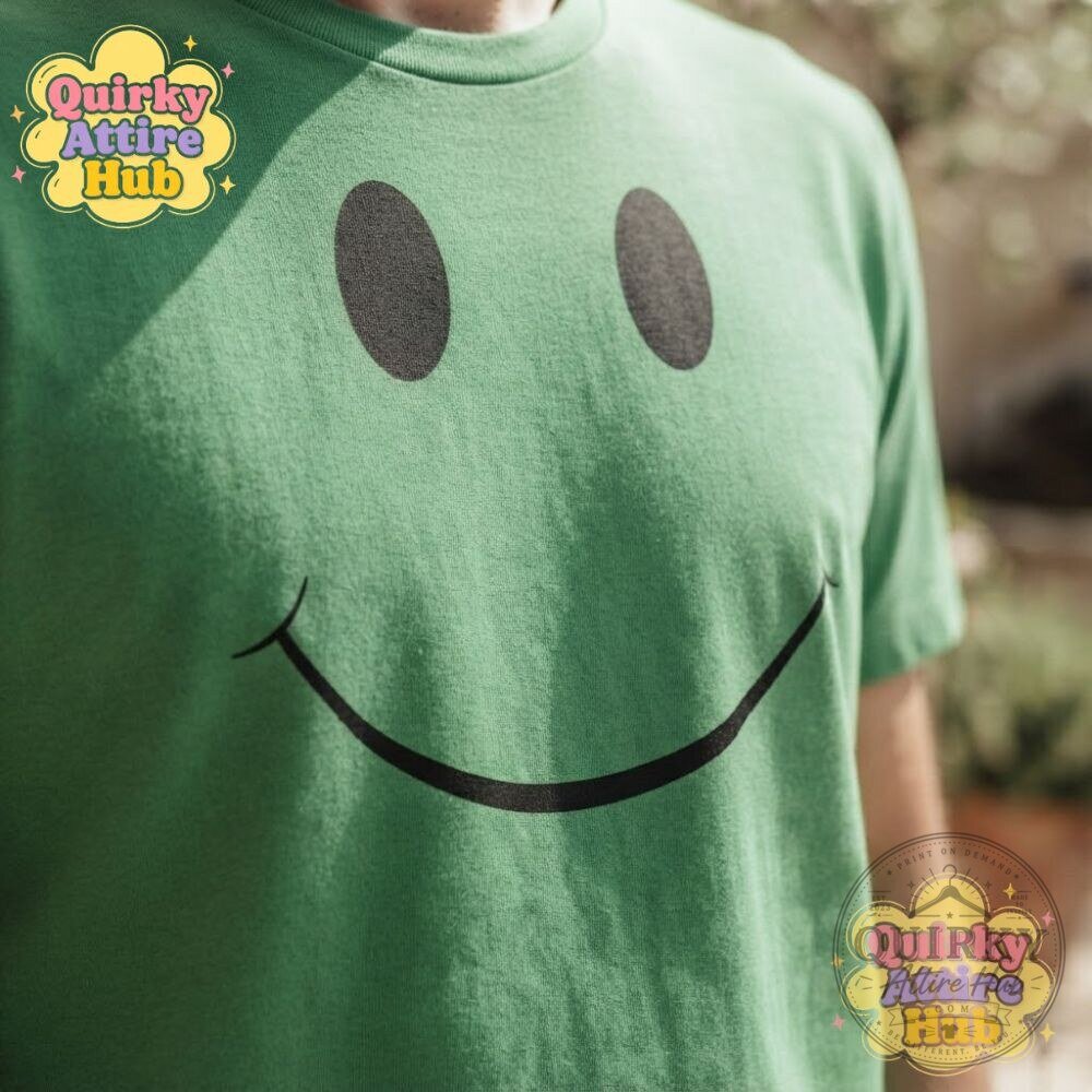 WWE Green Shirt Guy Smiley Face T-Shirt Front Row Superfan Tee 17 WWE Green Shirt Guy Smiley Face T-Shirt Front Row Superfan Tee