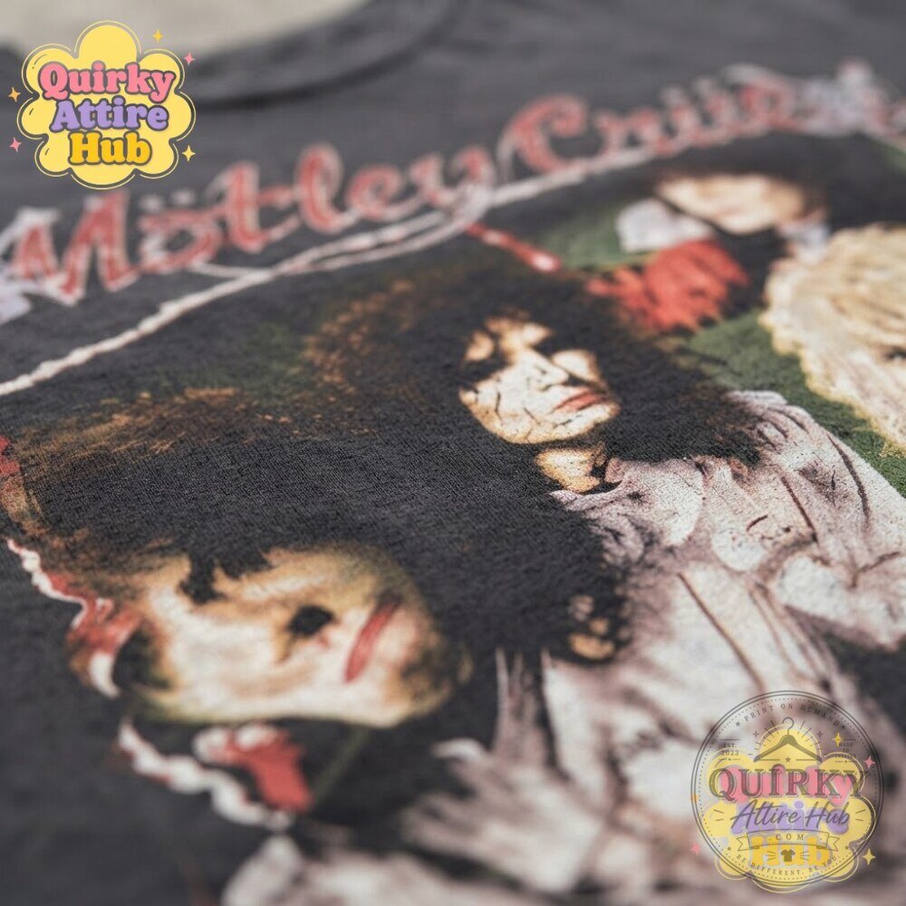 Megan Fox 2007 Motley Crue Baby Tee Vintage Graphic T-Shirt Megan Fox 2007 Motley Crue Vintage Baby Tee Graphic T-Shirt – image 3 of 6