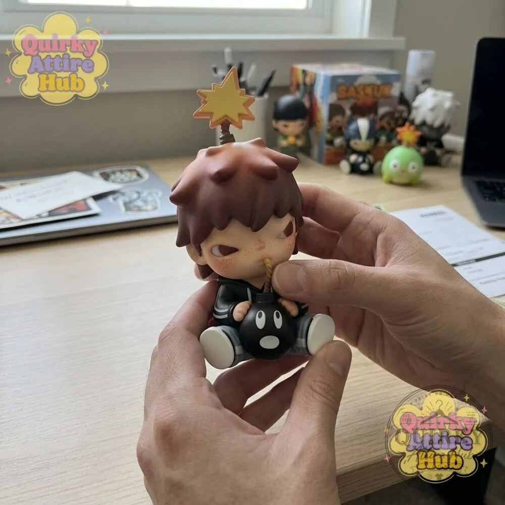 Hirono × The Hundreds Time Bomb Designer Figurine 21 Hirono × The Hundreds Time Bomb Designer Figurine